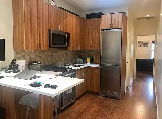 Rented by Sophie Bednarczyk | media 13