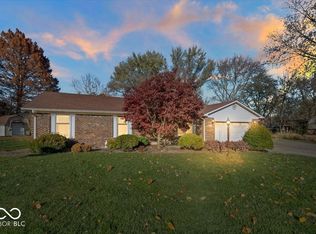 21 Hill Ct, Greenwood, IN 46142