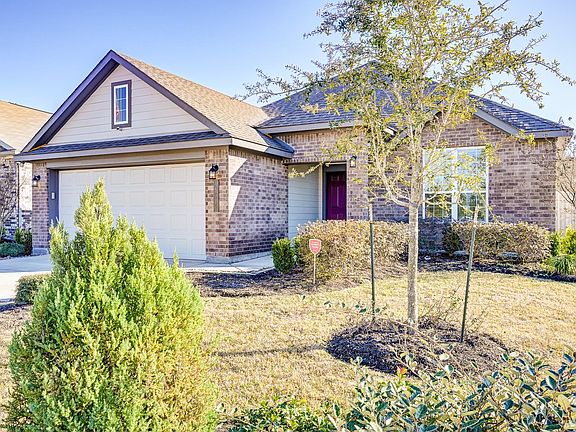 4th image of 204 Shoreview Dr