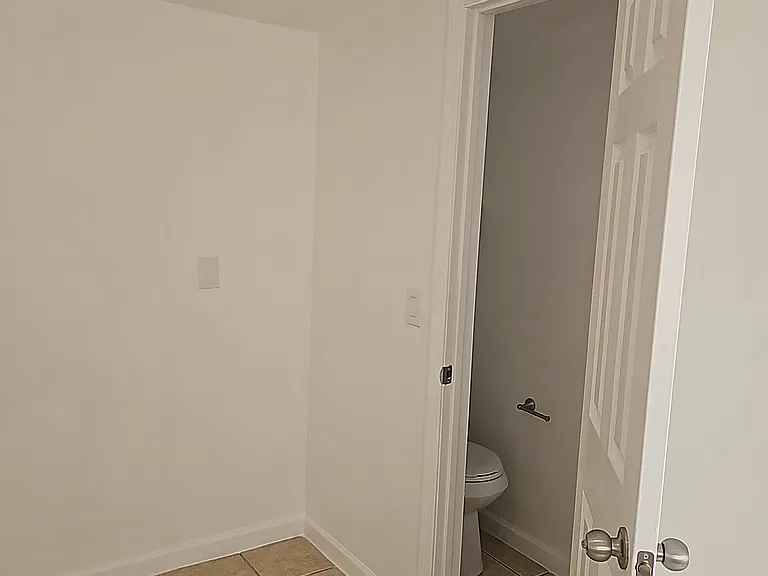 513 Princess Brittany Ct #D — Photo 23