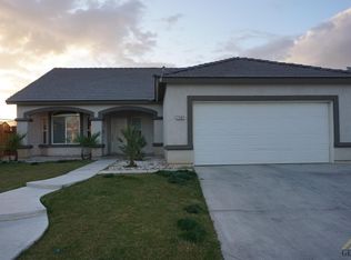 7202 Curacao Ct, Bakersfield, CA