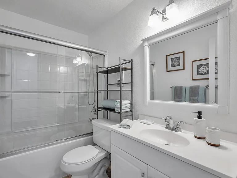 4784 Snook Dr SE — Photo 20