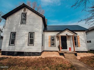 154 W Dibble St, Marcellus, MI 49067