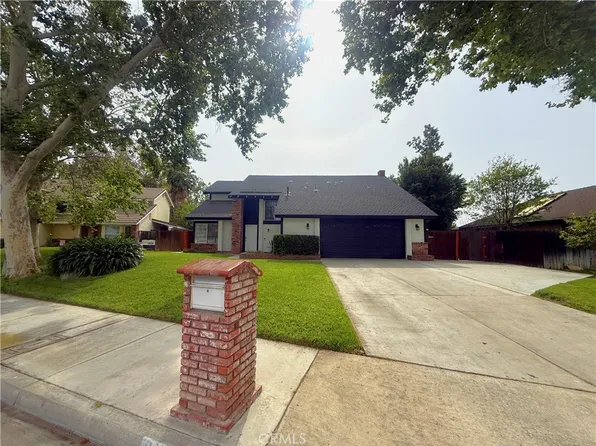 3898 Middleton Pl, Riverside, CA 92505