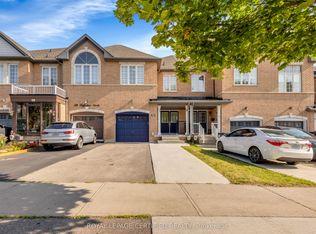 56 Pefferlaw Cir, Brampton, ON L6Y 0K1
