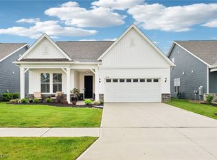 33348 Midship Dr, Avon Lake, OH 44012