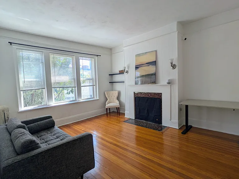 21 Aberdeen St #3 — Photo 12
