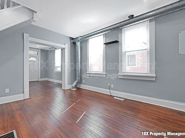 309 Wilson Ave — Photo 10