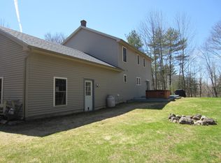 15 Elliot Ln, Bowdoinham, ME 04008