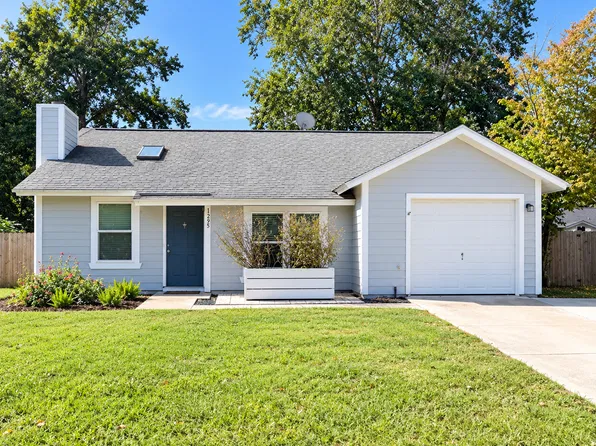 1295 Lake Mallard Blvd, Mount Pleasant, SC 29464