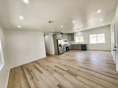 16047 Napa St Photo 1