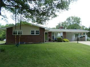 833 Doerwood Ct, Saint Louis, MO