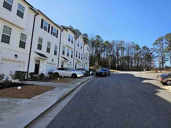 5th image of 72 Brook Way SW