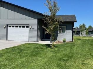 275 River Cir #2, Alpine, WY 83128