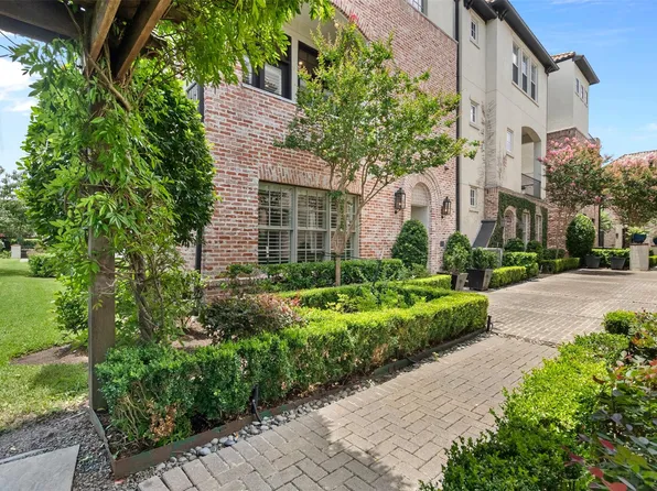 1156 Mosaico Ln, Houston, TX 77055