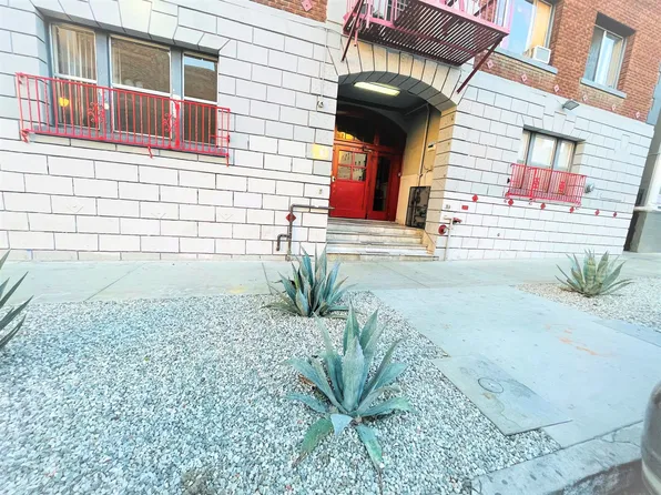 Villa Shatto Apartments