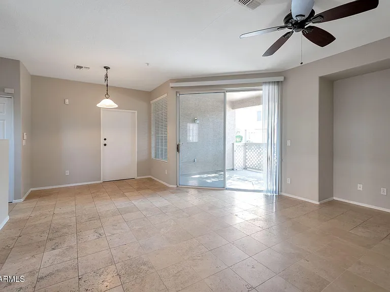 1633 E Lakeside Dr #109 — Photo 6