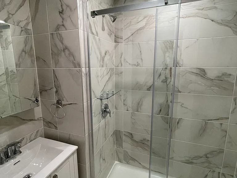 171 Maclaren St #4 — Photo 14