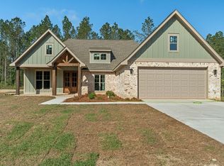 49 Pipestone Pass, Sumrall, MS 39482