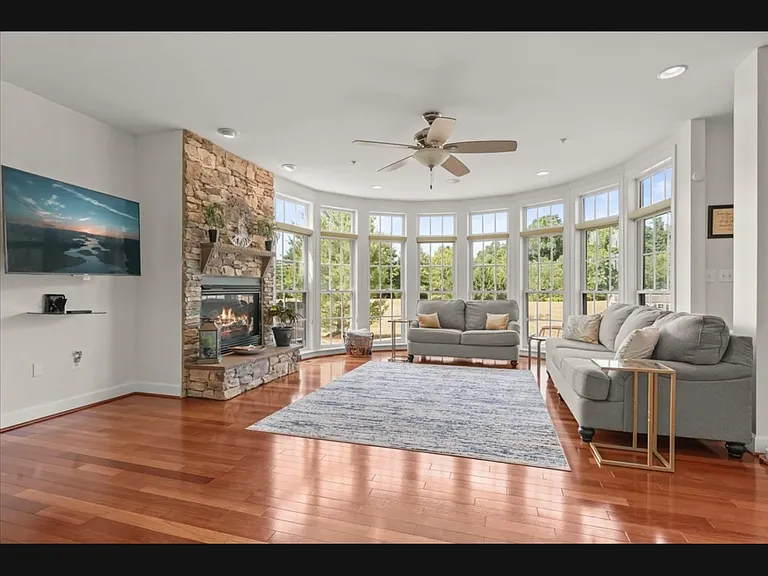 12920 Vicar Woods Ln — Photo 14