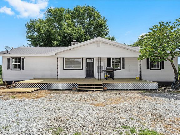 2nd image of 9402 Stone Ln