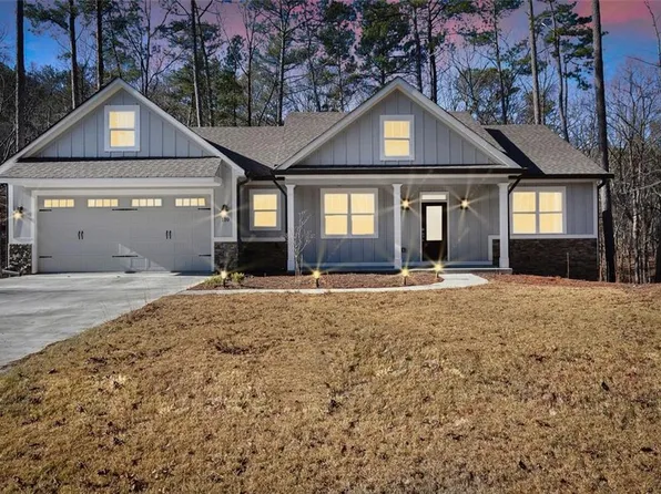 110 Puma Ct, Waleska, GA 30183