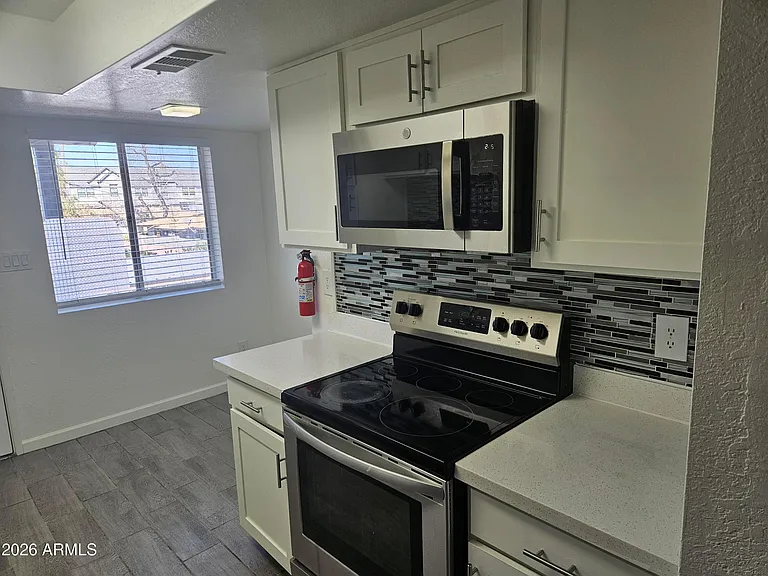 3810 E Earll Dr #208A — Photo 4