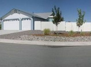 1453 Talon Dr, Sparks, NV 89441
