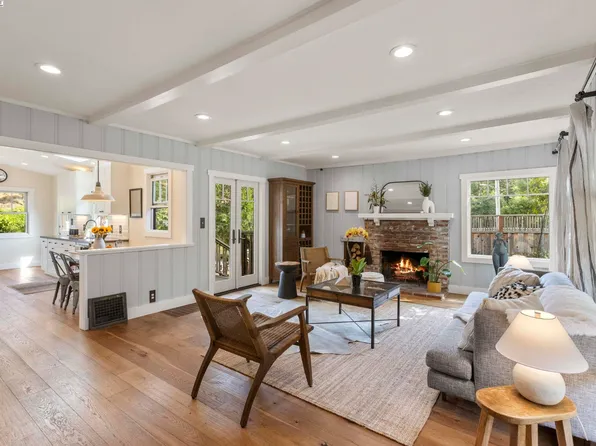 2424 Monterey Blvd, Oakland, CA 94611