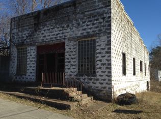 000 Caldwell St, Calico Rock, AR 72519