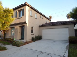 7005 Windmill Ln, Paramount, CA 90723