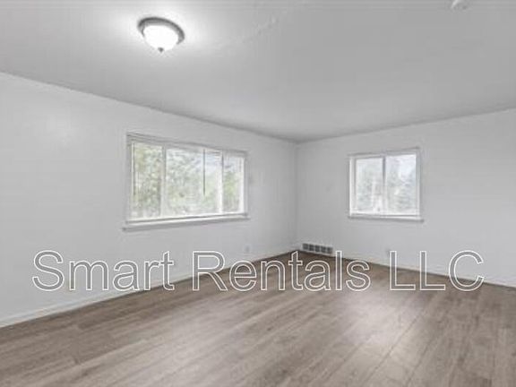 3rd image of 4321 Morgan Ford Rd #13
