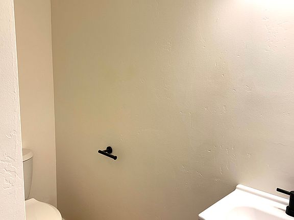 5th image of 1115 N 28th St #6