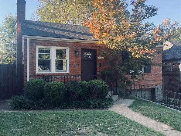 8726 White Ave, Saint Louis, MO 63144