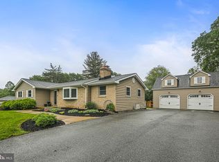 2339 Erin Rd, Sykesville, MD 21784