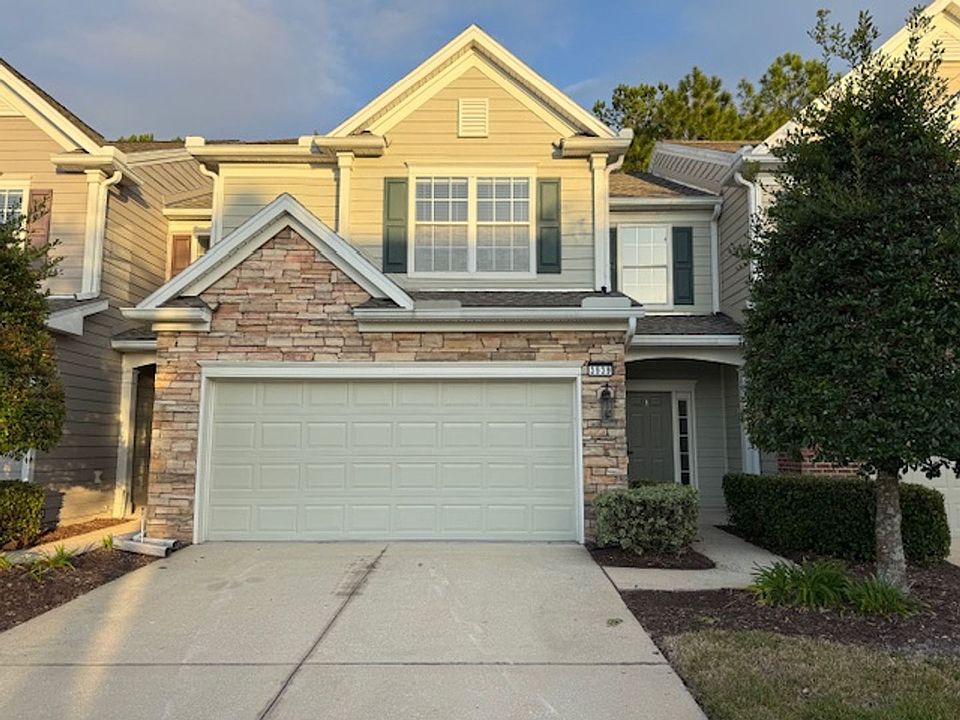 1st image of 3939 Lionheart Dr