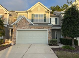 3939 Lionheart Dr, Jacksonville, FL 32216
