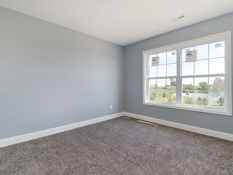 760 Kristin Dr — Photo 28