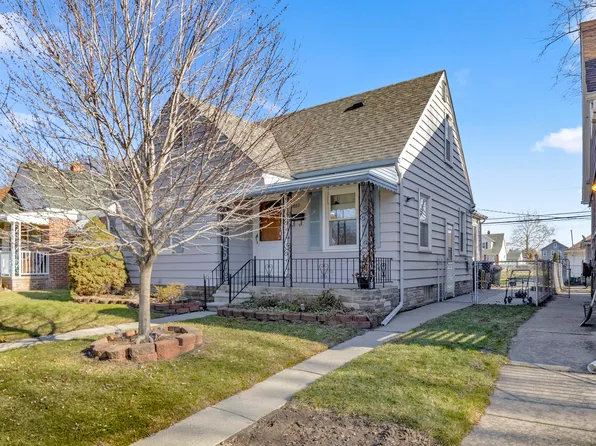 18922 Hanna St, Melvindale, MI 48122