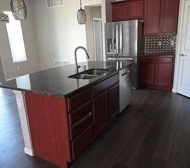 5556 W 72nd Pl — Photo 5