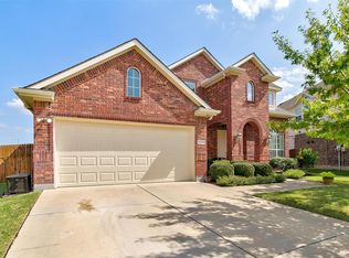 6036 Lacebark Elm Dr, Fort Worth, TX 76123