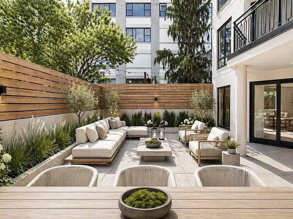 247 18th St APT 1, Brooklyn, NY 11215