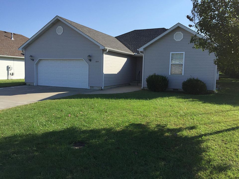 1st image of 3105 Scotty Dr