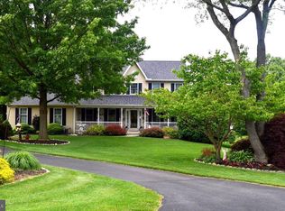 52 Rabbit Run Rd, Oxford, PA 19363