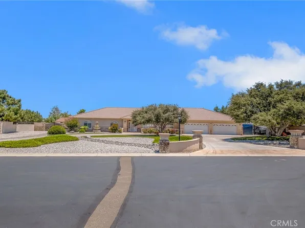 6955 Oak View Ct, Oak Hills, CA 92344