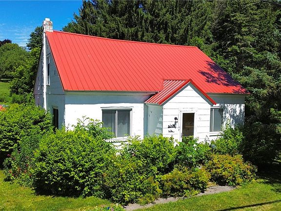 2nd image of 46 Prospect St
