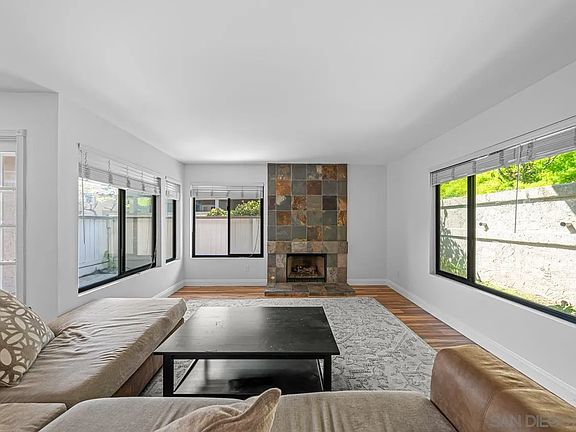 5th image of 6016 Gaines St