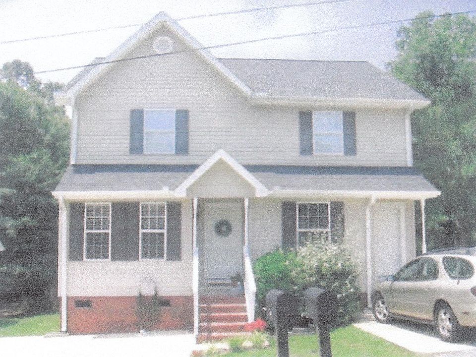 Duplex at 101A Brookview Circle (unit on left)