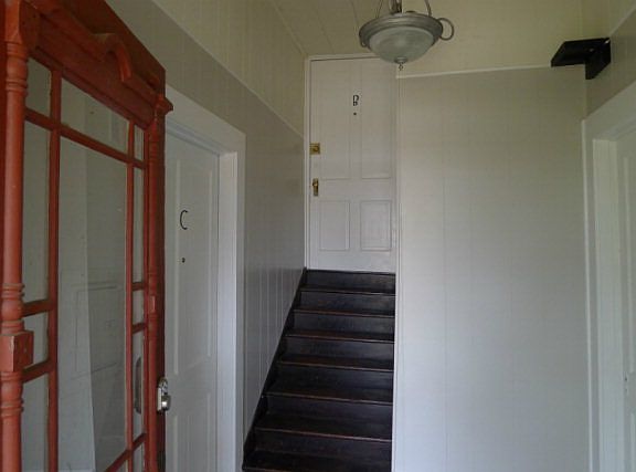 2nd image of 811 N Cedar St
