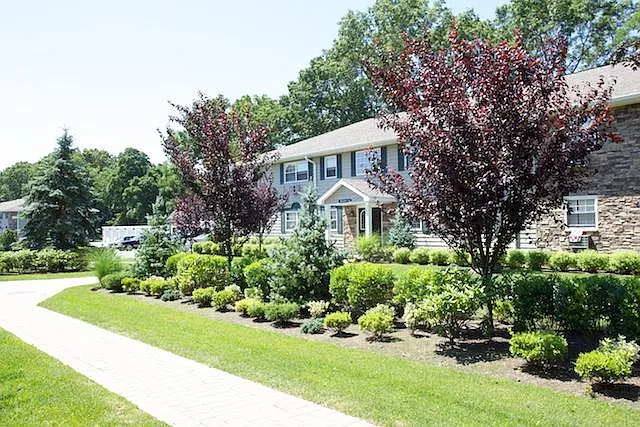 Fairfield Pines — Photo 3